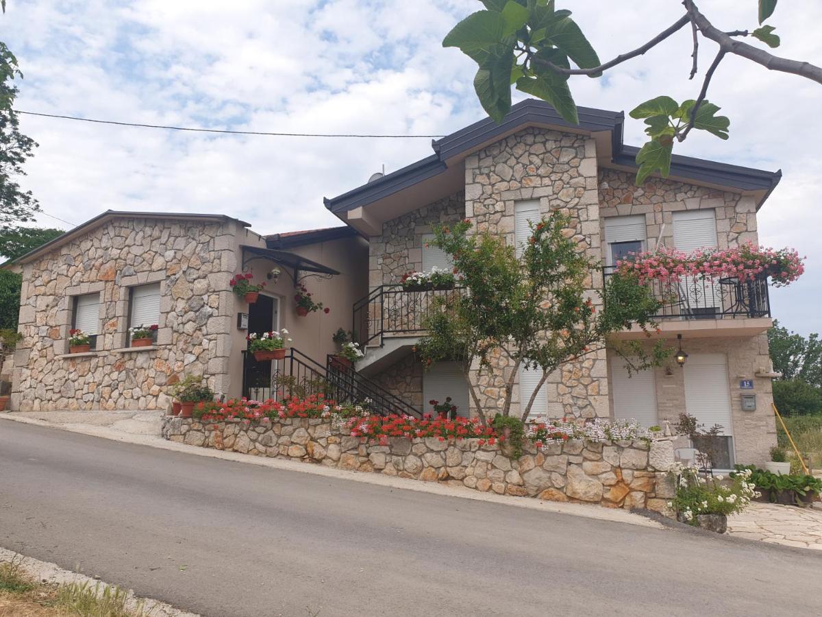 Delia Daire Međugorje Dış mekan fotoğraf